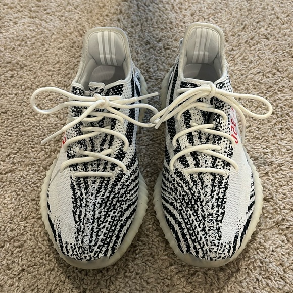 YEEZY BOOST 350 V2 - Picture 1 of 8